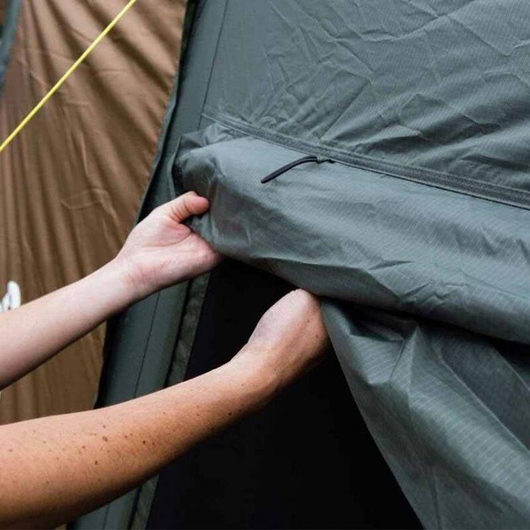 Coleman Northstar Instant Up 4 Lighted DarkRoom Tent - Outback